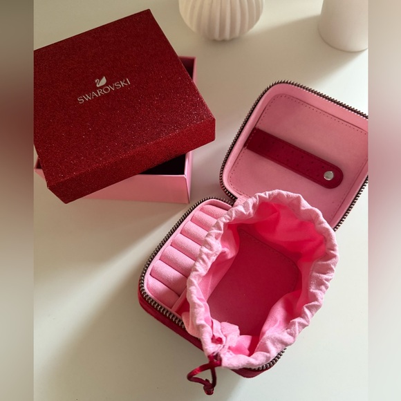 Swarovski Velvet Jewelry Box - Picture 3 of 4
